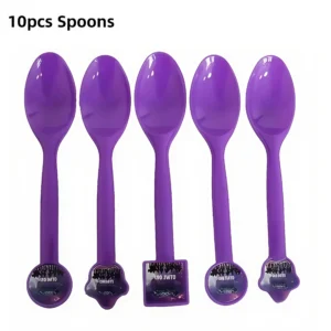 cuillères en plastique violettes